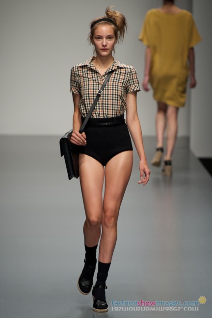 jack_hardy_lfw2010_dsc8231